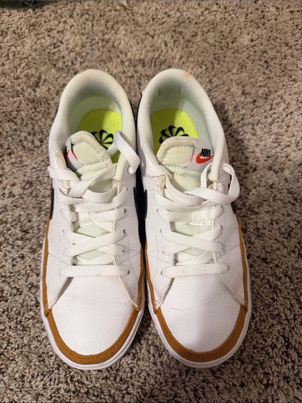 Nike Women’s White Sneakers with Brown Accent